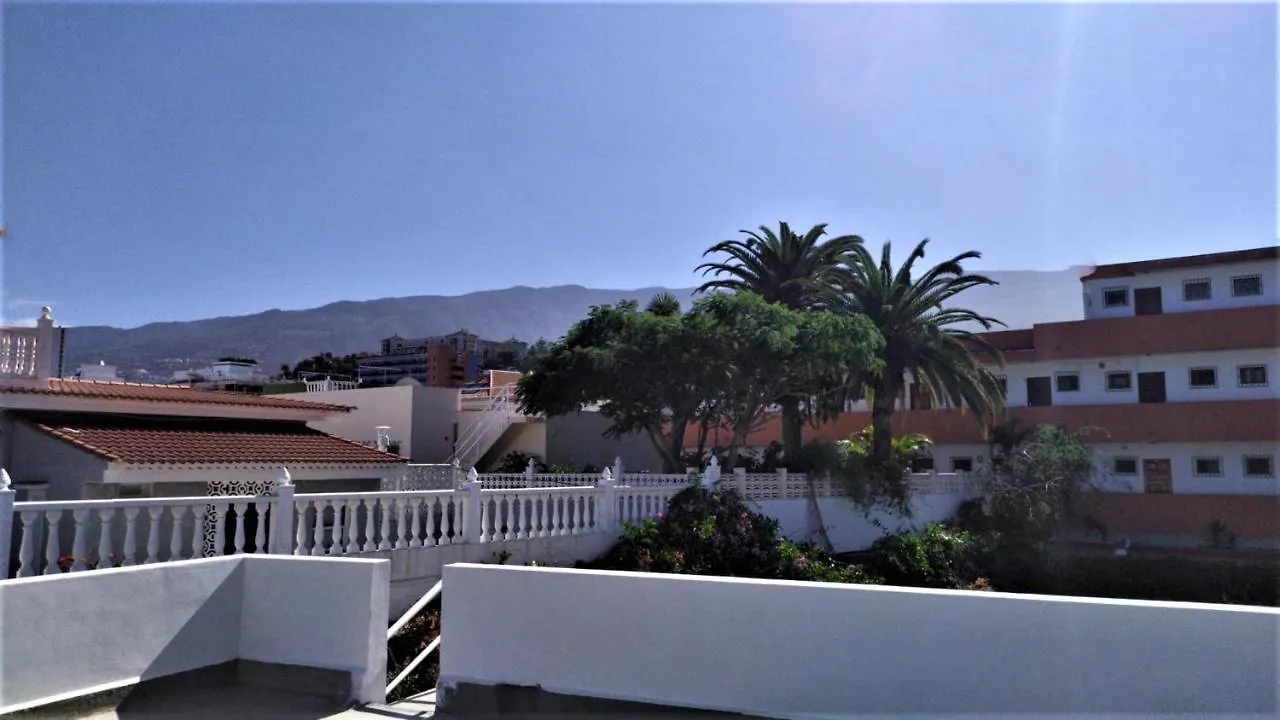 Apartmán Fantastico 2 - With Large Balcony, Terrace And Garden Puerto de la Cruz